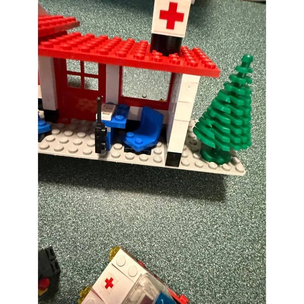 Lego town paramedic
